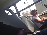 Miga na trzech autobusach